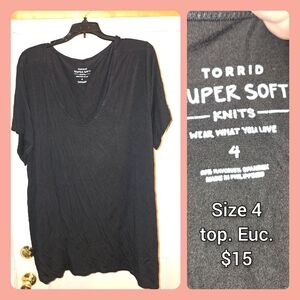 Torrid Black Super Soft Knit Tee